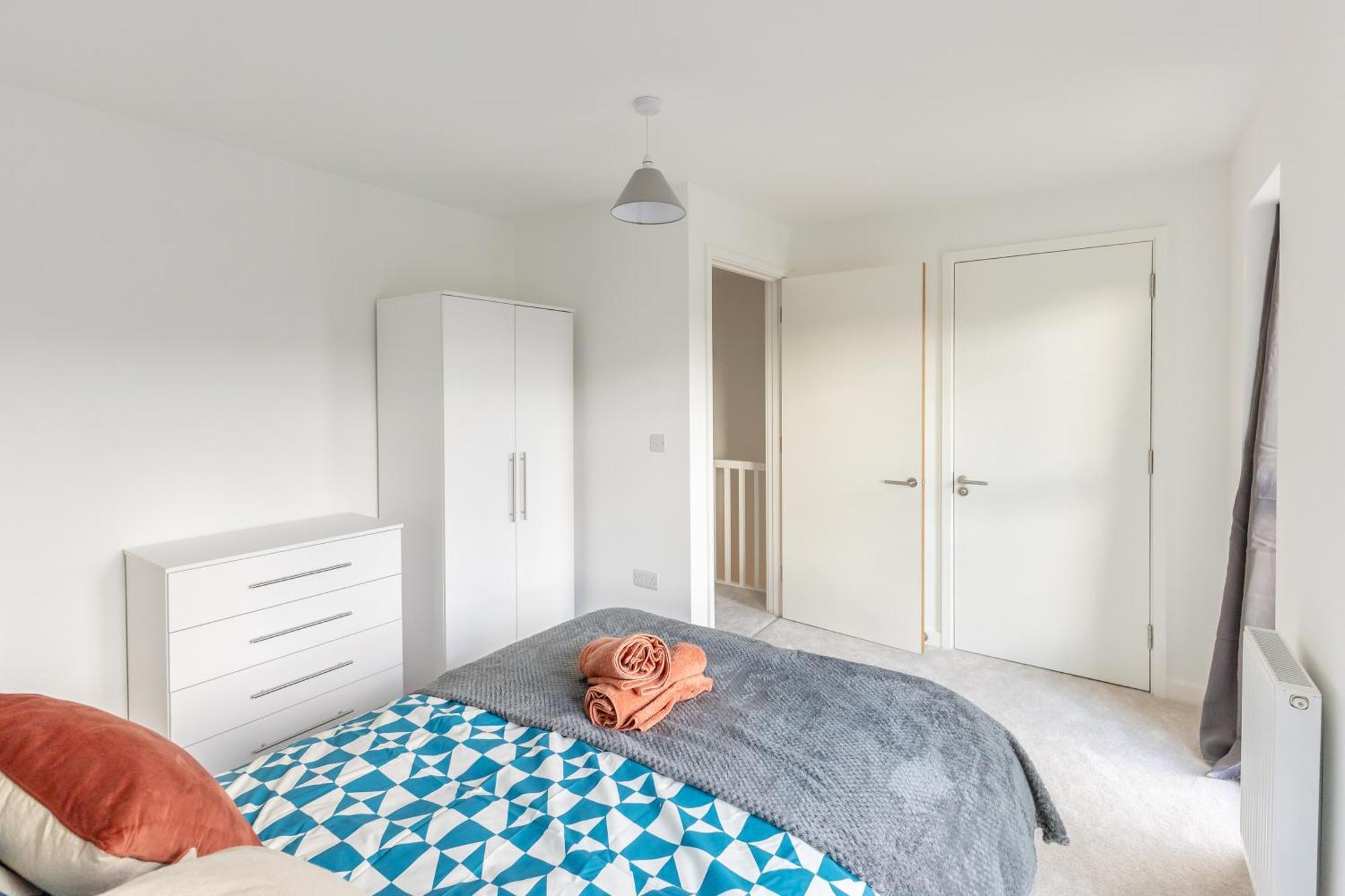 Stunning Modern 3 Bedroom Townhouse - Perfect Getaway Manchester Exterior photo