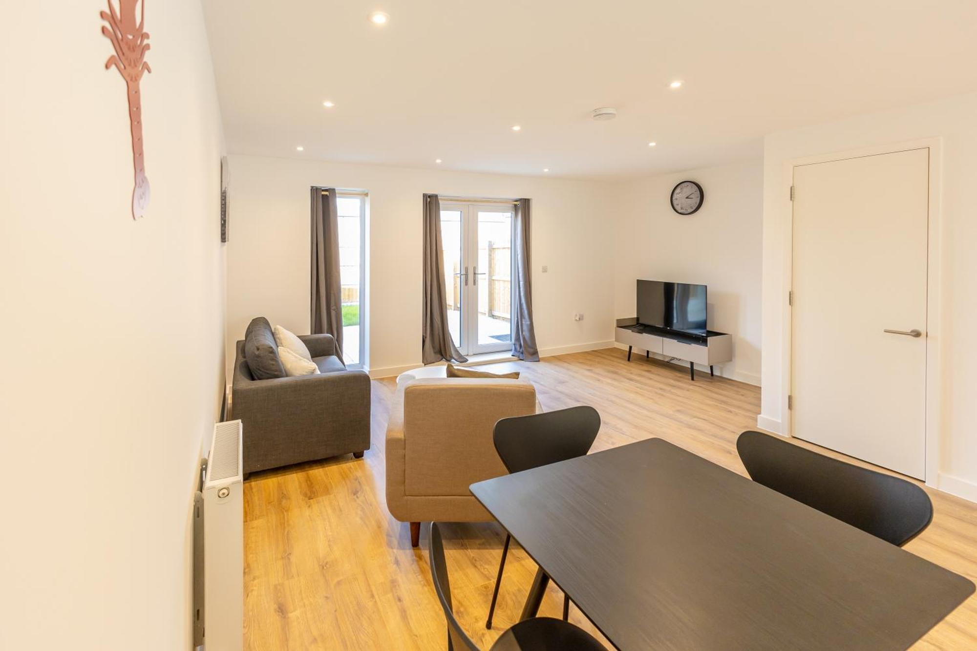 Stunning Modern 3 Bedroom Townhouse - Perfect Getaway Manchester Exterior photo
