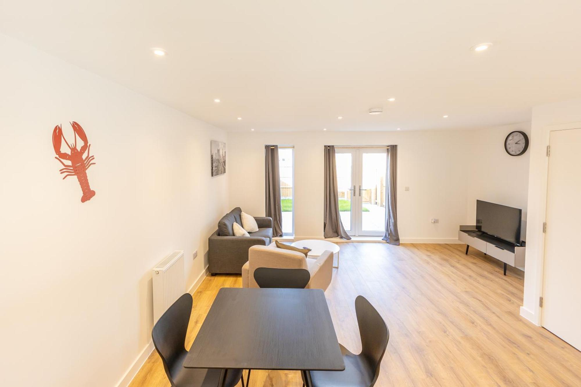 Stunning Modern 3 Bedroom Townhouse - Perfect Getaway Manchester Exterior photo