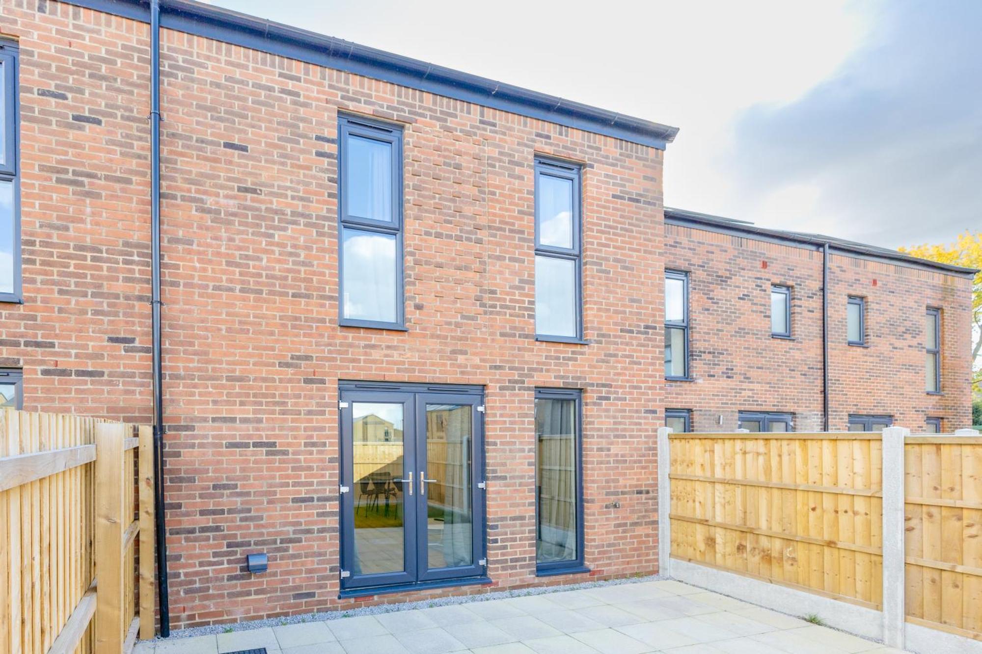 Stunning Modern 3 Bedroom Townhouse - Perfect Getaway Manchester Exterior photo